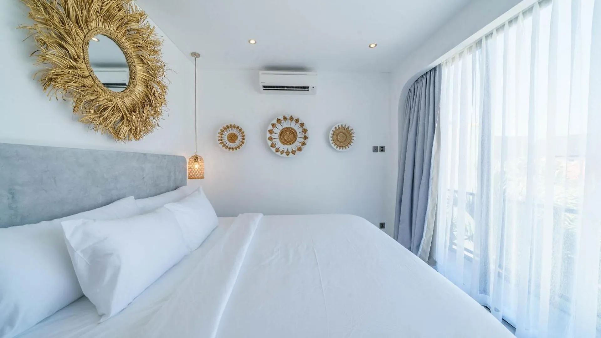 Villa Bali Townhouse 3 - Modern 2Br Villa With Pool - Perfect Location Canggu