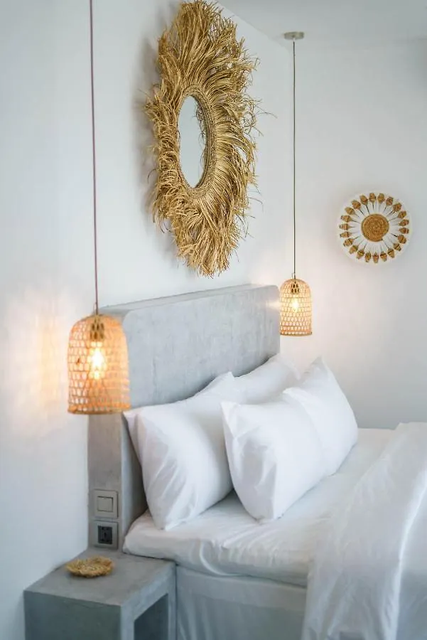 Villa Bali Townhouse 3 - Modern 2Br Villa With Pool - Perfect Location Canggu